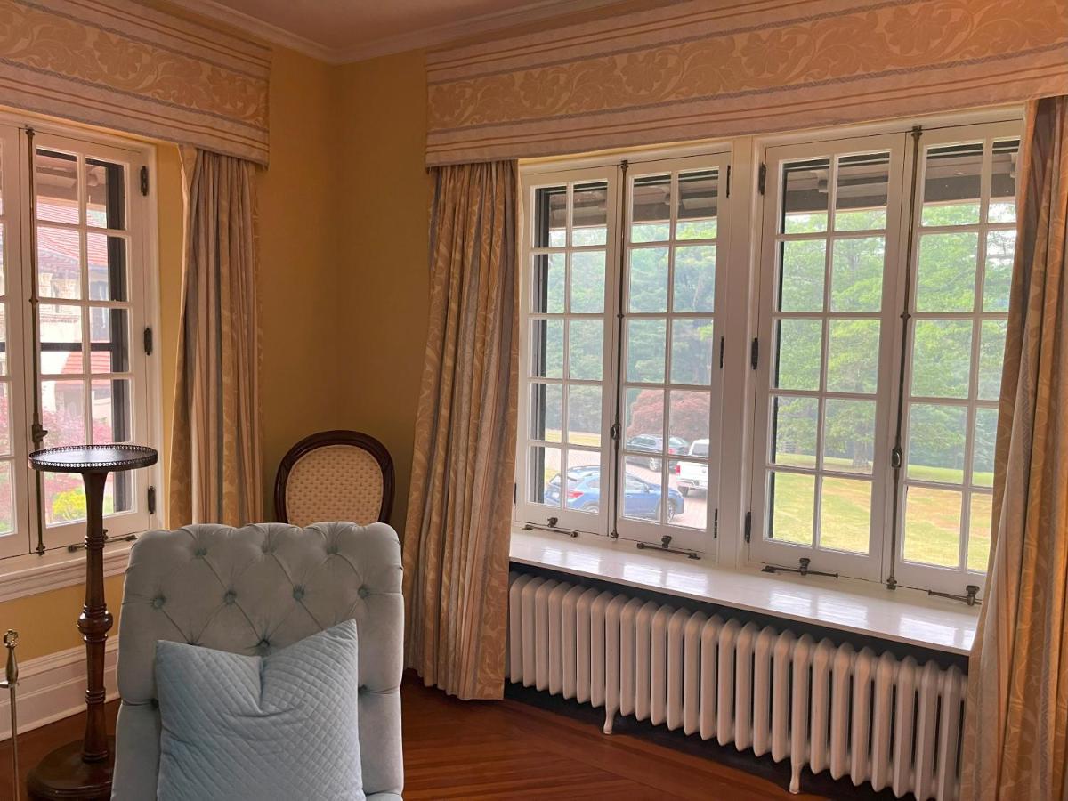 Rushmore Estate Woodbury  Экстерьер фото